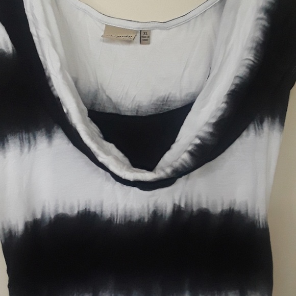 Tunic Top - Picture 2 of 4